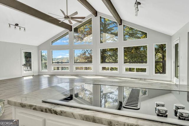 357 Johns Way, Talking Rock, GA 30175