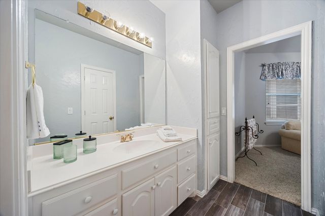 5900 Lennox Hill Drive, Plano, TX 75093