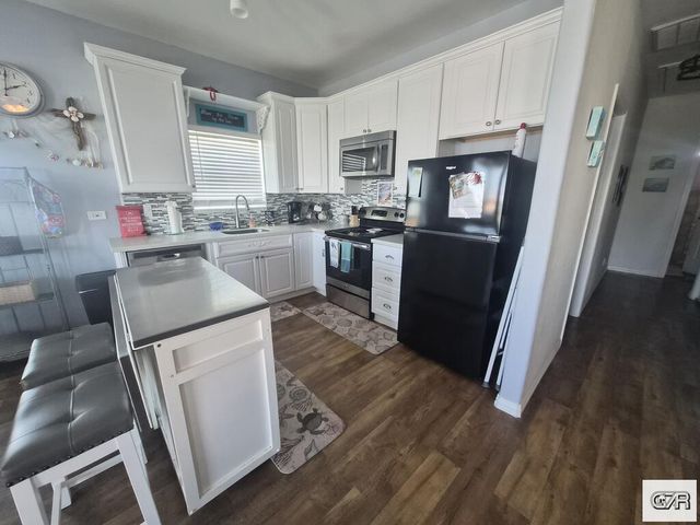 16606 Curlew Road, Jamaica Beach, TX 77554