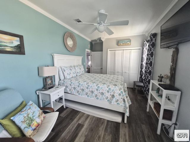 16606 Curlew Road, Jamaica Beach, TX 77554