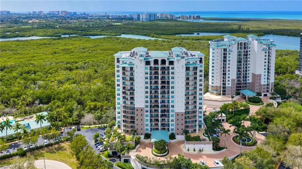 455 Cove Tower DR 304, NAPLES, FL 34110 — exterior