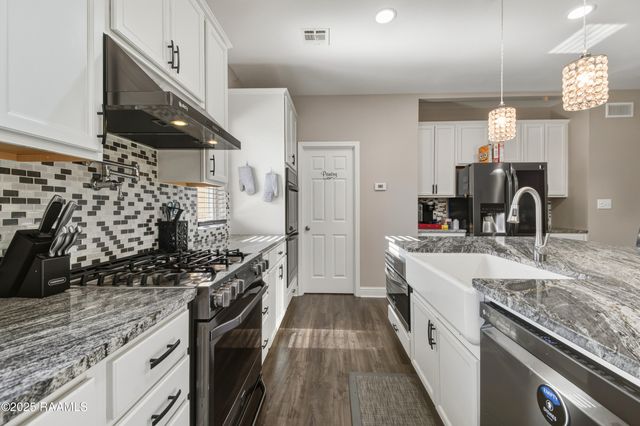 213 E Peck Boulevard, Lafayette, LA 70508