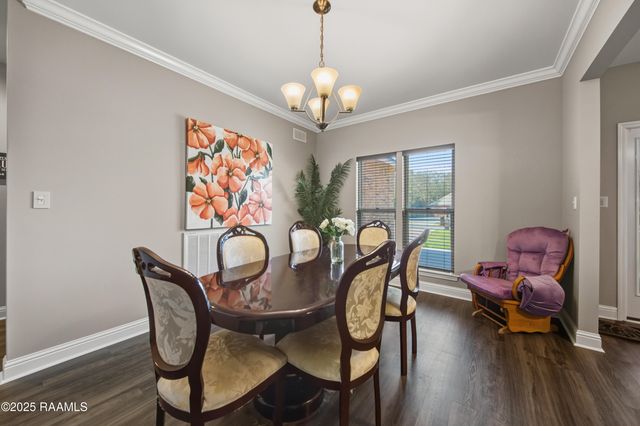 213 E Peck Boulevard, Lafayette, LA 70508