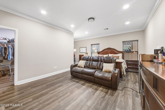 213 E Peck Boulevard, Lafayette, LA 70508