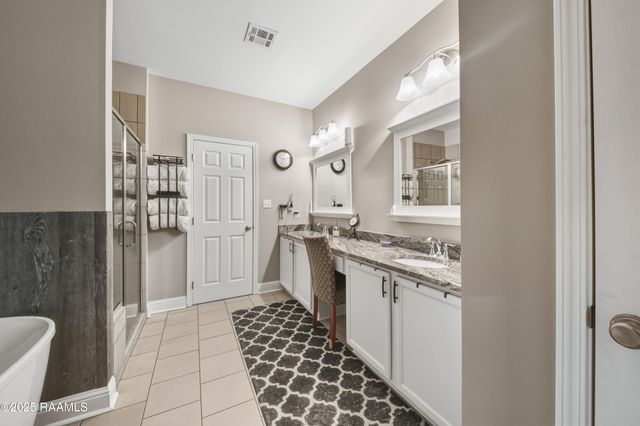 213 E Peck Boulevard, Lafayette, LA 70508