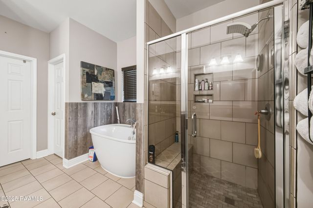 213 E Peck Boulevard, Lafayette, LA 70508