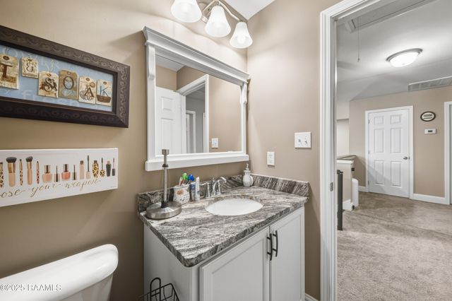 213 E Peck Boulevard, Lafayette, LA 70508