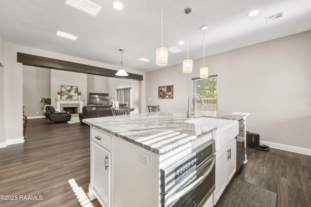 213 E Peck Boulevard, Lafayette, LA 70508