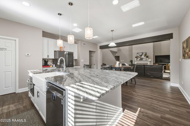 213 E Peck Boulevard, Lafayette, LA 70508