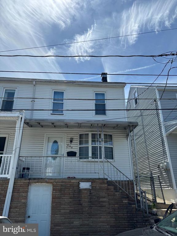 604 3RD ST, Port Carbon, PA 17965