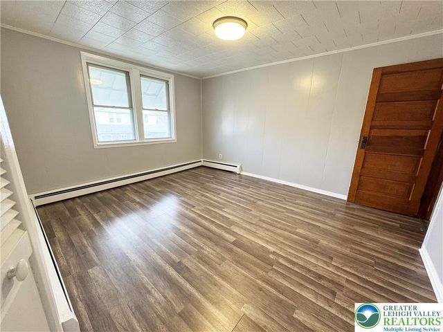921 10th Street, Allentown City, PA 18103