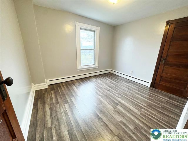 921 10th Street, Allentown City, PA 18103