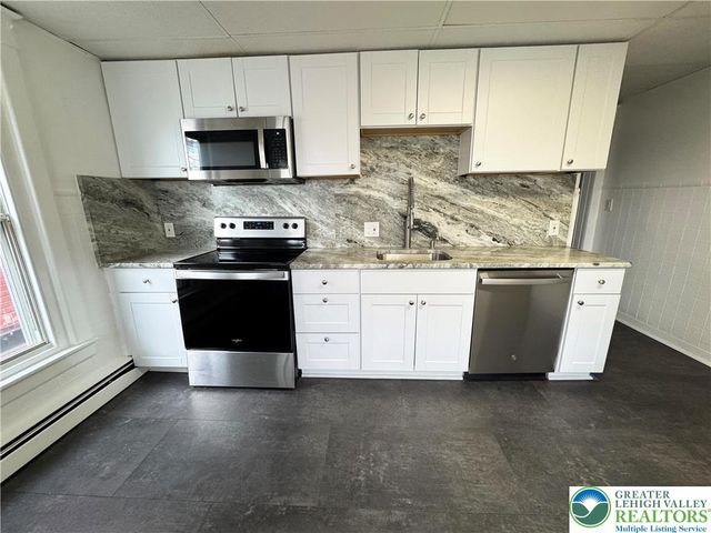 921 10th Street, Allentown City, PA 18103