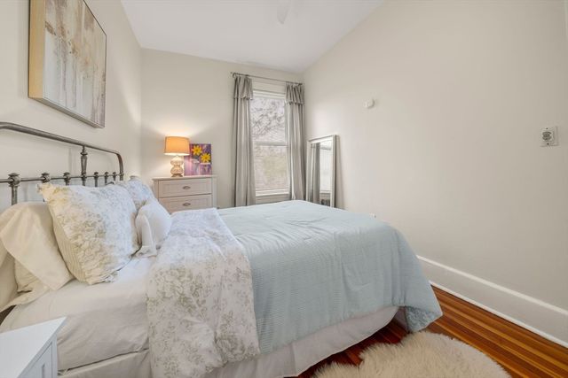 554 E 4th St 1B, Boston, MA 02127