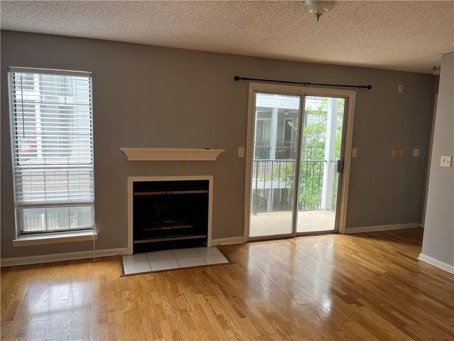 612 Granville Court, Atlanta, GA 30328