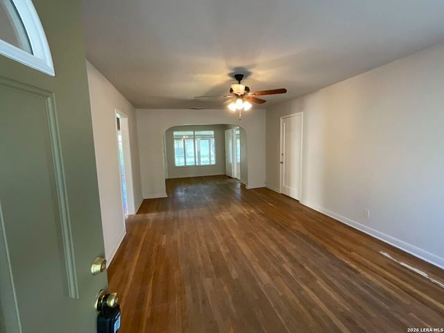 1124 Vanderbilt, San Antonio, TX 78210