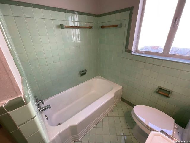 1124 Vanderbilt, San Antonio, TX 78210