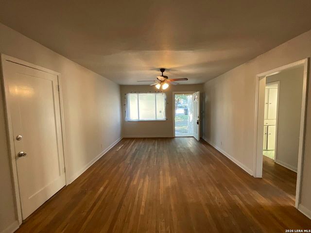 1124 Vanderbilt, San Antonio, TX 78210