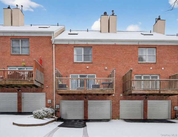 20 Corners Road, Congers, NY 10920