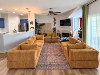 2023 Gentryside Drive 106, Houston, TX 77077