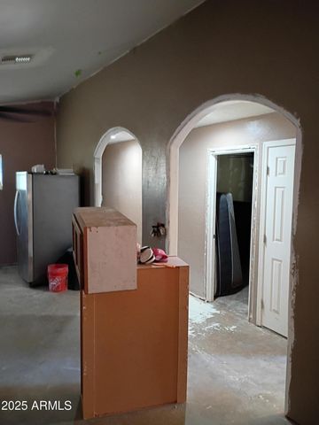 901 N COOLIDGE Avenue, Casa Grande, AZ 85122