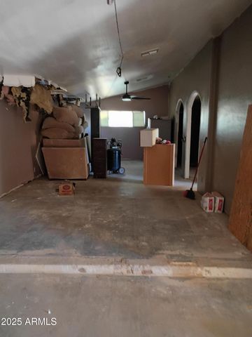 901 N COOLIDGE Avenue, Casa Grande, AZ 85122