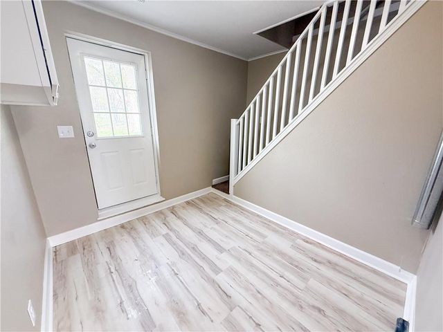 200 N Harrison Street, Freeman, MO 64746