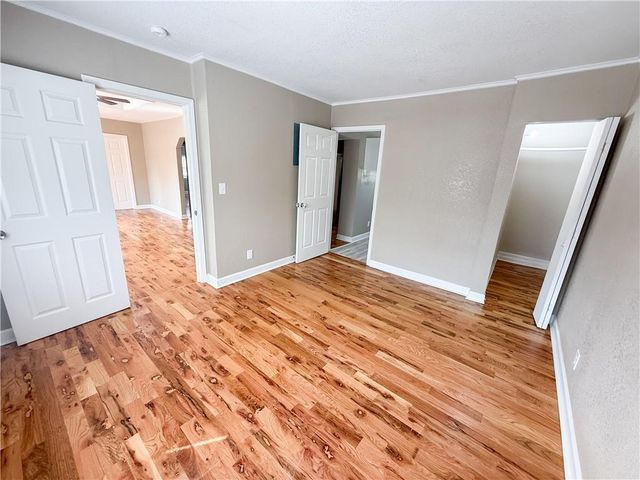 200 N Harrison Street, Freeman, MO 64746