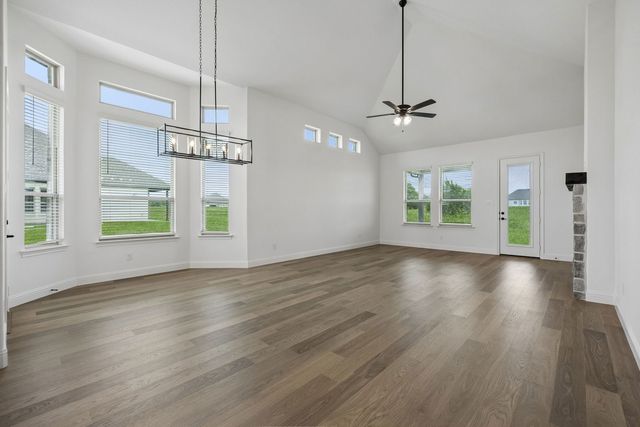 5013 Valley View Drive, Joshua, TX 76058