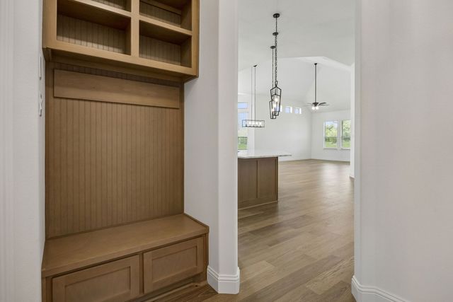 5013 Valley View Drive, Joshua, TX 76058