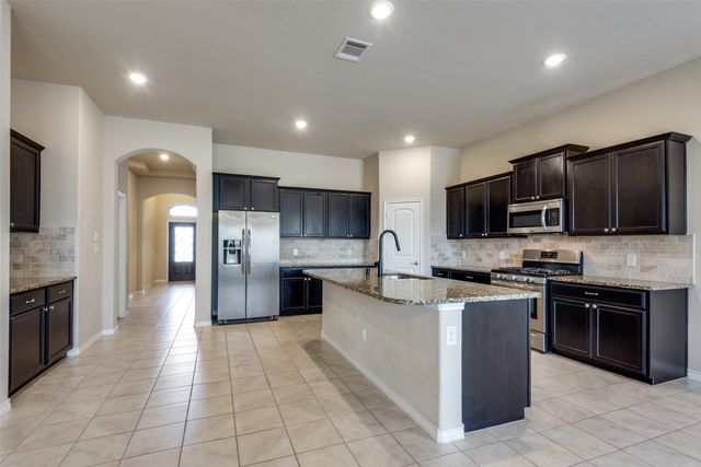 1913 Lake Wood Trail, Little Elm, TX 75068