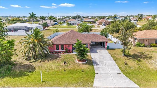2006 NE 15th TER, Cape Coral, FL 33909