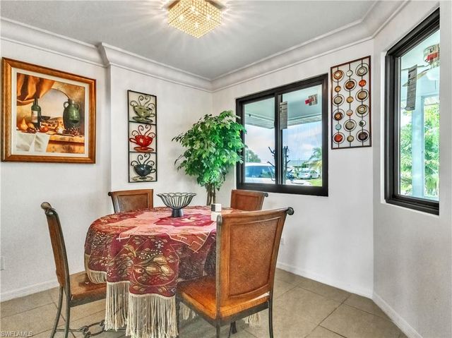 2006 NE 15th TER, Cape Coral, FL 33909