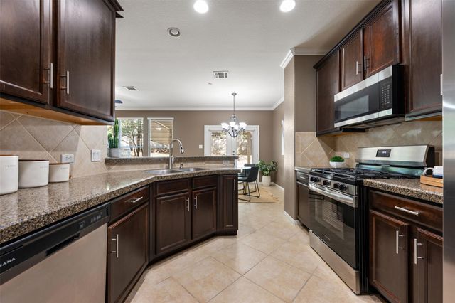 700 Mandarin Flyway 1301, Cedar Park, TX 78613