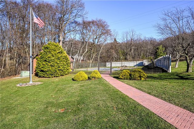 72 Unity Square, Unity Twp, PA 15601