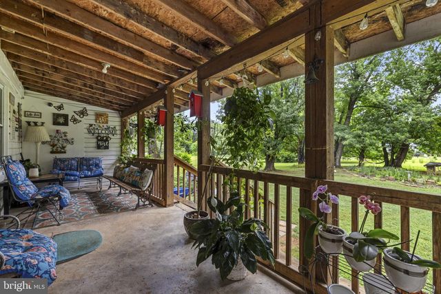 4766 JOHN MOSBY HWY, Boyce, VA 22620