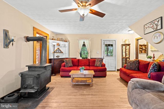 4766 JOHN MOSBY HWY, Boyce, VA 22620