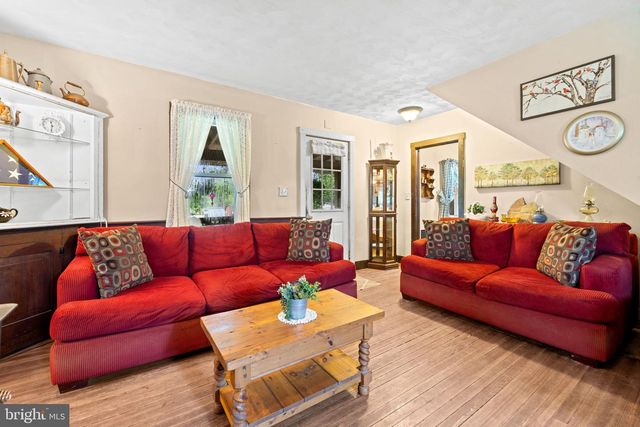 4766 JOHN MOSBY HWY, Boyce, VA 22620