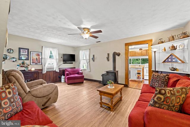 4766 JOHN MOSBY HWY, Boyce, VA 22620