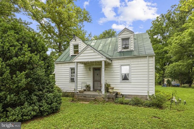 4766 JOHN MOSBY HWY, Boyce, VA 22620