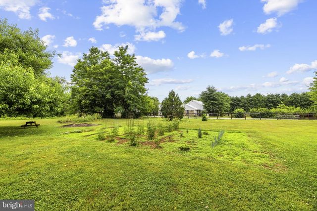 4766 JOHN MOSBY HWY, Boyce, VA 22620