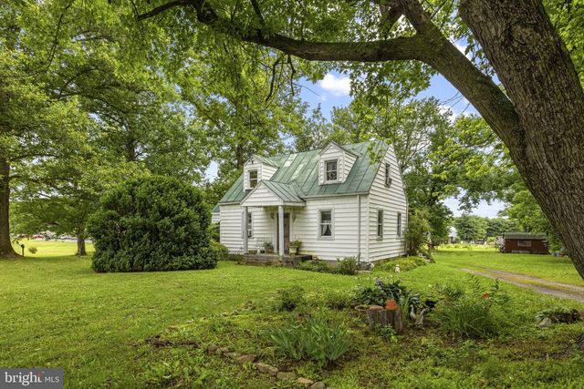4766 JOHN MOSBY HWY, Boyce, VA 22620