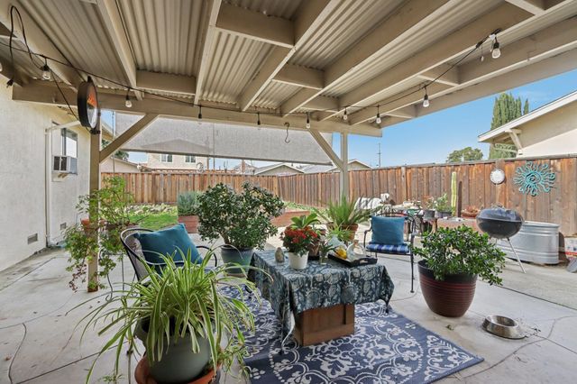 865 Bower Ct, Livermore, CA 94550