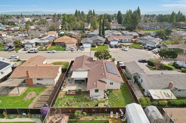 865 Bower Ct, Livermore, CA 94550