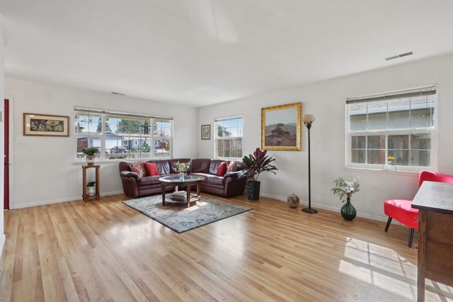 865 Bower Ct, Livermore, CA 94550