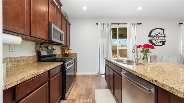 3648 Fawn Lily Lane, San Bernardino, CA 92407