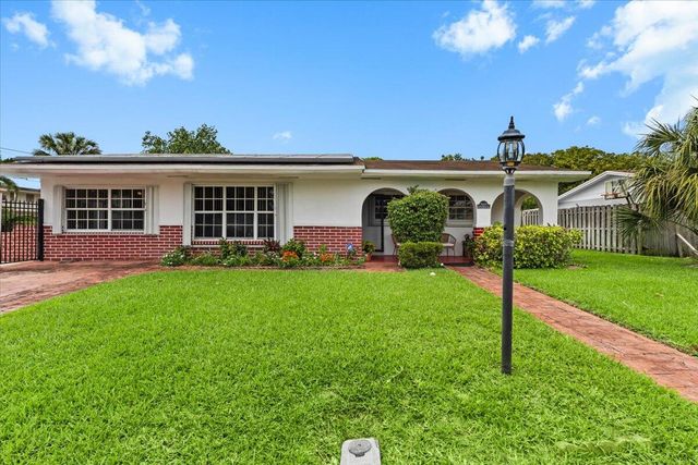 1091 NW 46th Avenue, Lauderhill, FL 33313