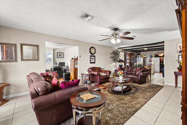 1091 NW 46th Avenue, Lauderhill, FL 33313