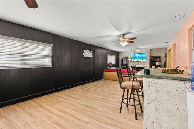 1091 NW 46th Avenue, Lauderhill, FL 33313