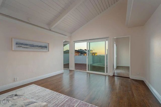 999 Waterbury Lane, Ventura, CA 93001